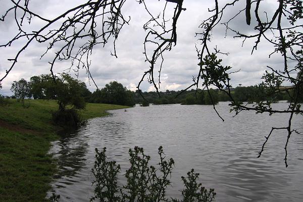 22_july_2007_floods5.jpg